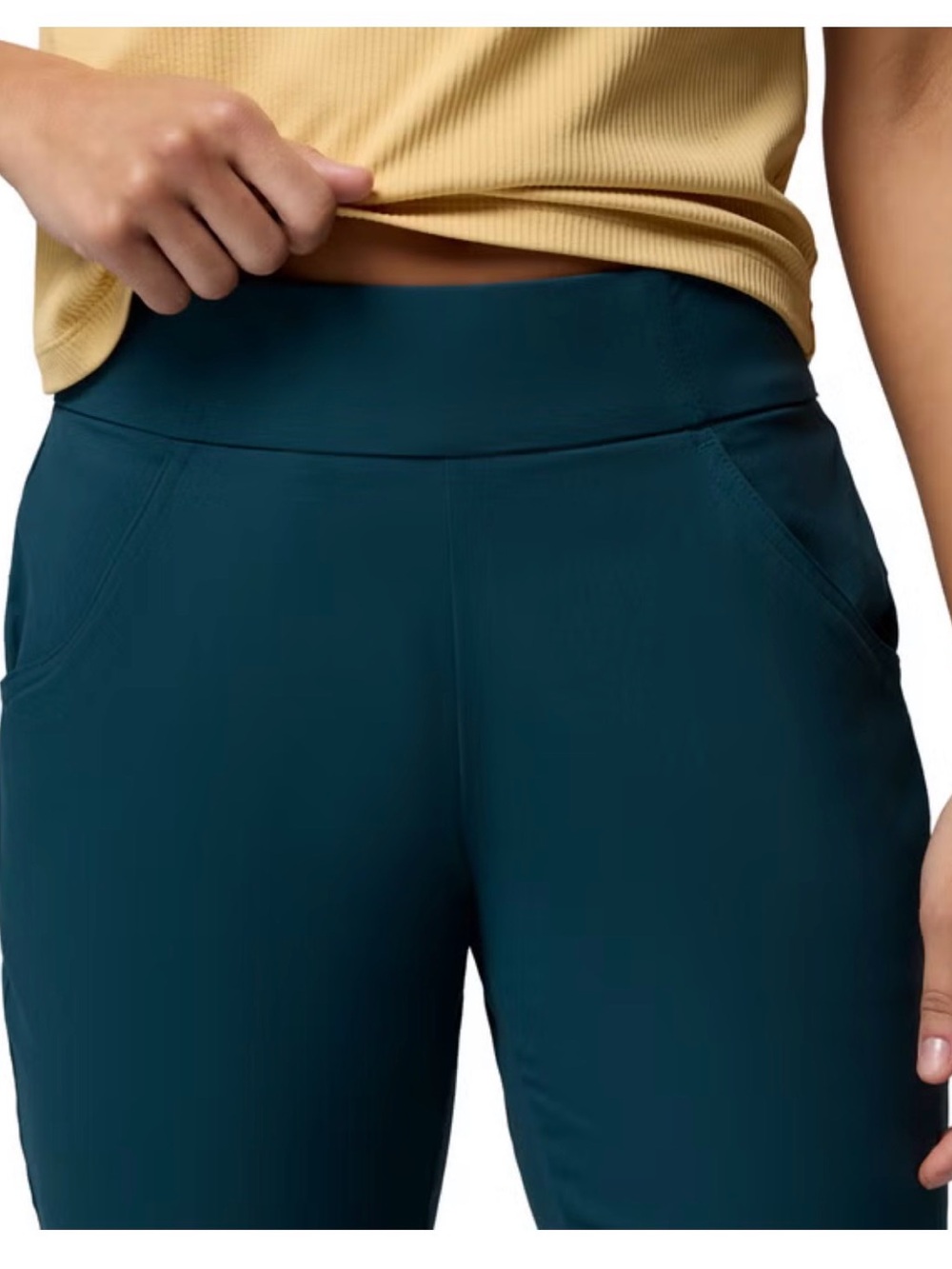 Columbia Women's Capri - Picture 5 of 7